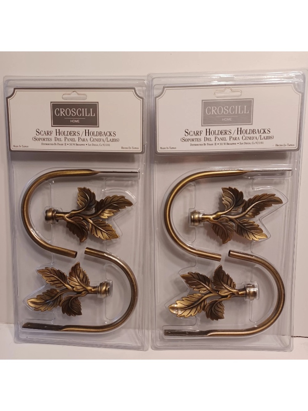 Croscill Gold Leaf Curtain Holdbacks/Scarf Holders/Hooks - Set of 4 NIB